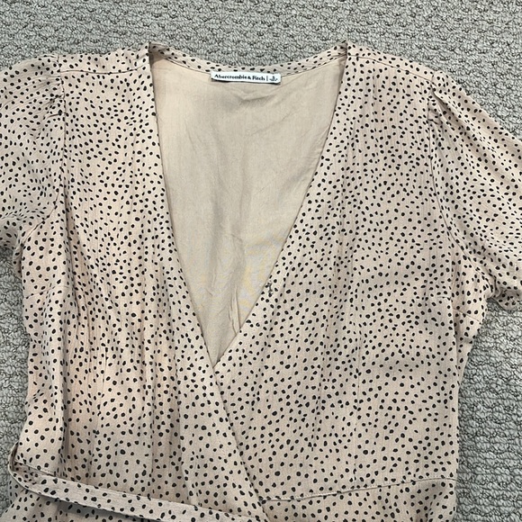 Abercrombie leopard print wrap around dress - Picture 3 of 5